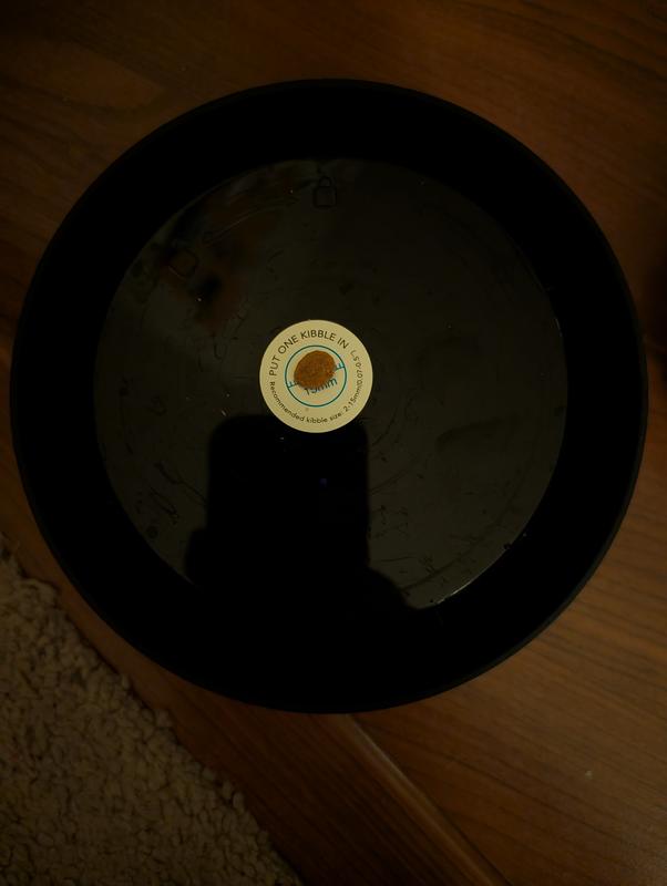 piece of kibble measuring within their required range