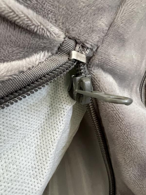 broken zipper
