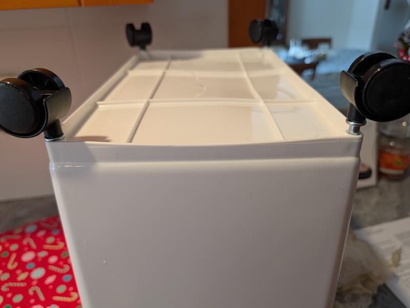 Note wheel stems (2 of 4) did not seat all the way in