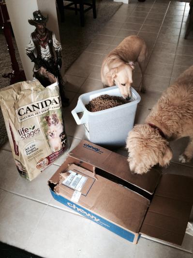 Yum yum.... Look what the UPS man brought us to our front door!!!