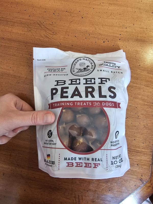 Larger in size than I expected. Roughly the size of the tip of my thumb.