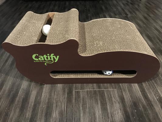 Catify Scratch Toy w Pingpong Ball