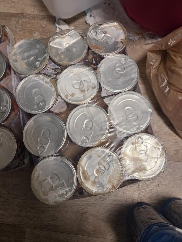 Damaged Friskies shreds