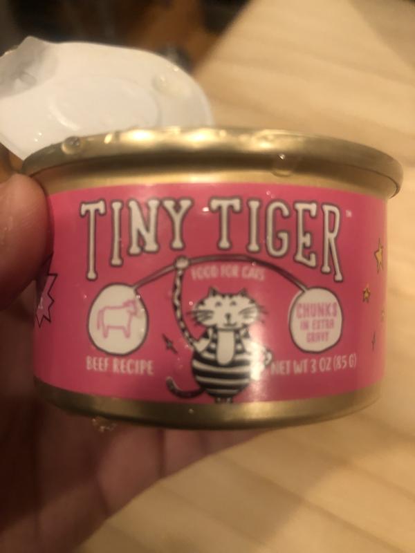 TINY TIGER Chunks in EXTRA Gravy Beef Poultry Recipes Variety