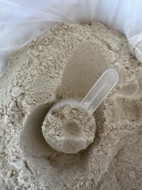 Strong sweet fruity smell