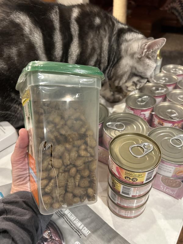 Greenies container doesn’t ship well.