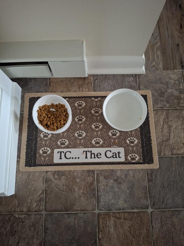 No more scattered food on the kitchen floor