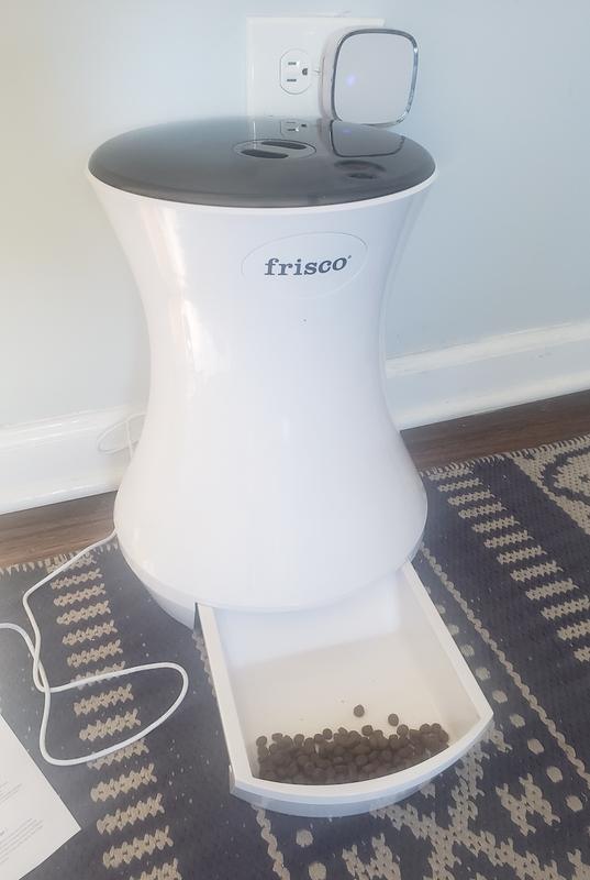Frisco 13.5 Cup Automatic Cat & Dog Feeder, White