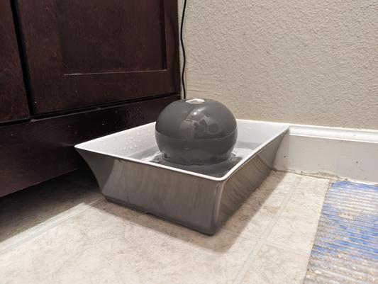 Seascape pet outlet fountain