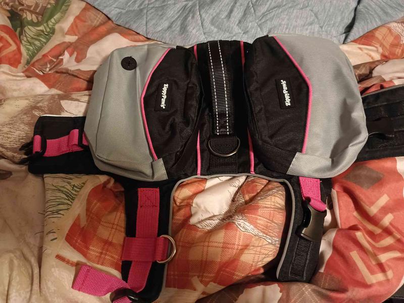 Inaccurate advertising photo