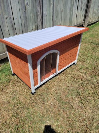 Frisco Craftsman Wooden Outdoor Dog House - Large