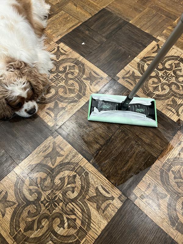 Easily fits typical dusting/cleaning mop