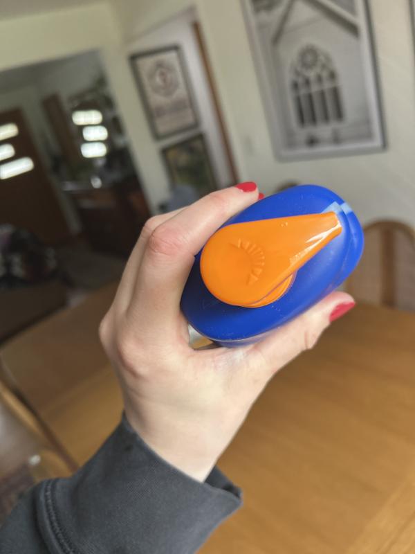 Love the accessibility and ease of using the cap to open and close