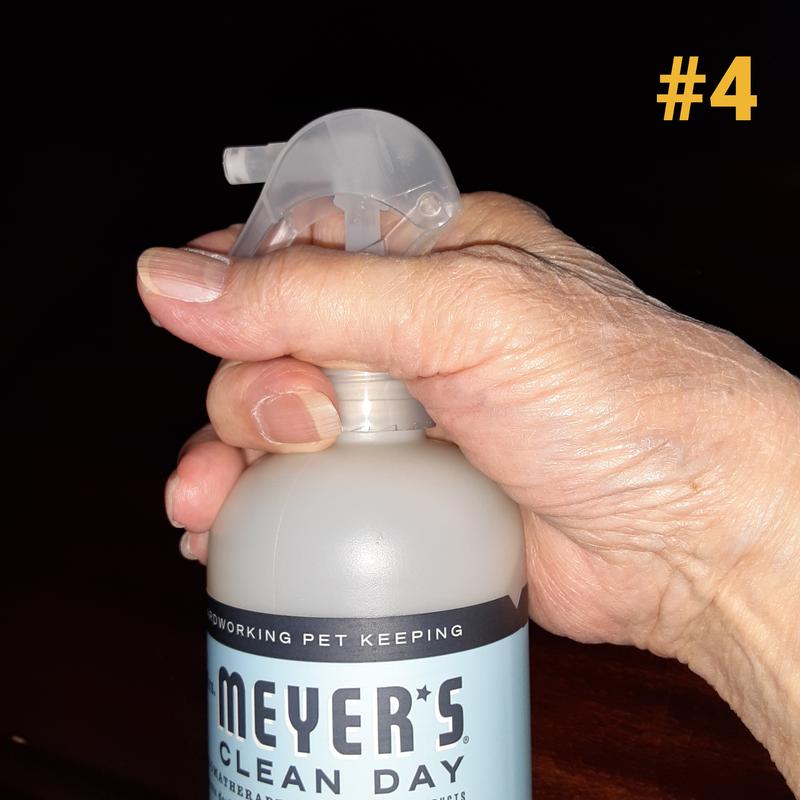 There's really no room to hold the neck and maneuver your hand in order to use sprayer.