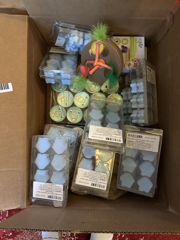 Items just thrown in the box without thought of weight and breakablitly