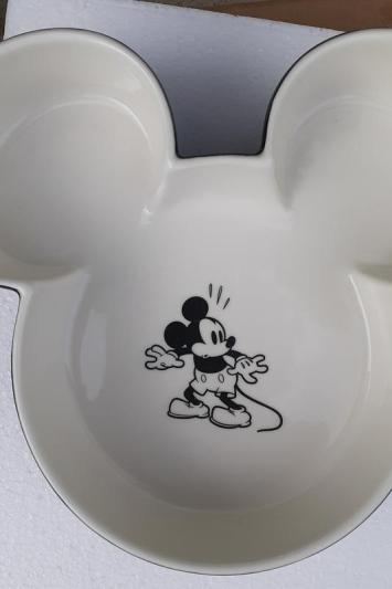 DISNEY Mickey Mouse Ceramic Dog & Cat Bowl, Black, 6 Cup - Chewy.com