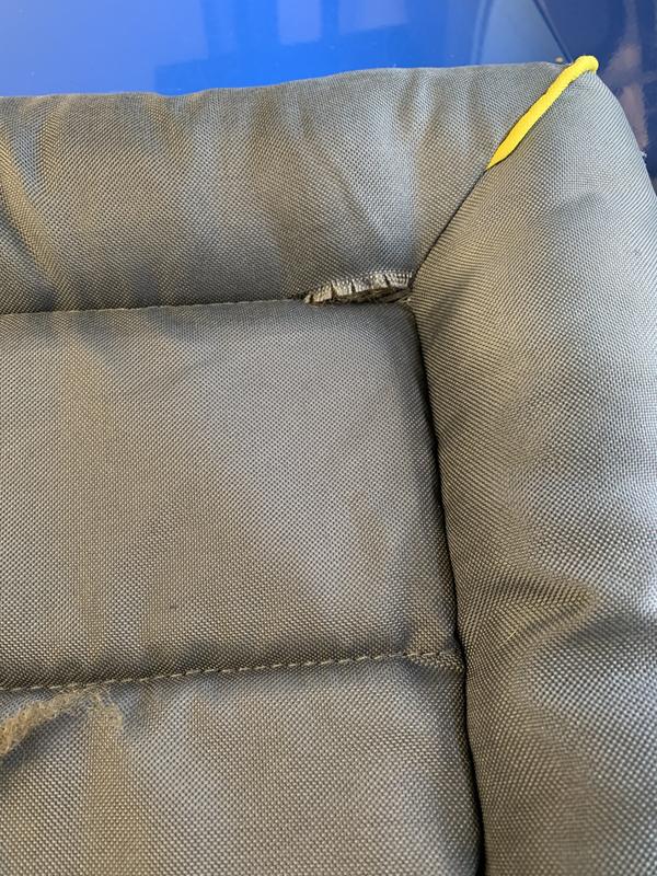 You can see where the seam frayed after one washing.