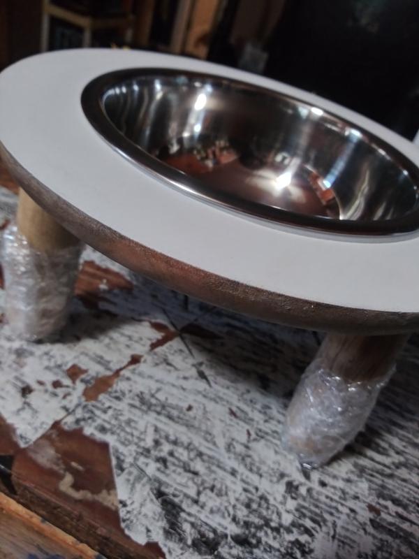 FRISCO Premium Round Shape Elevated Single Dog & Cat Bowl, White, 4 Cup