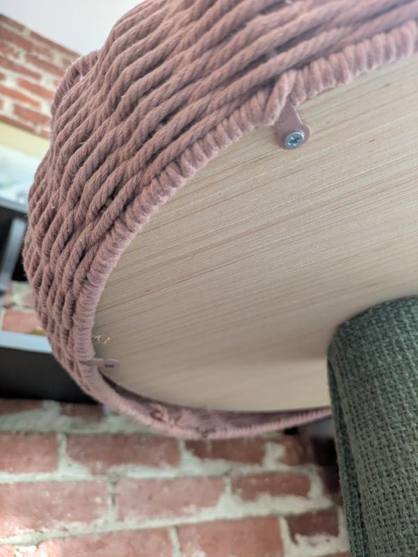 Image showing the missing screw section for one of the baskets