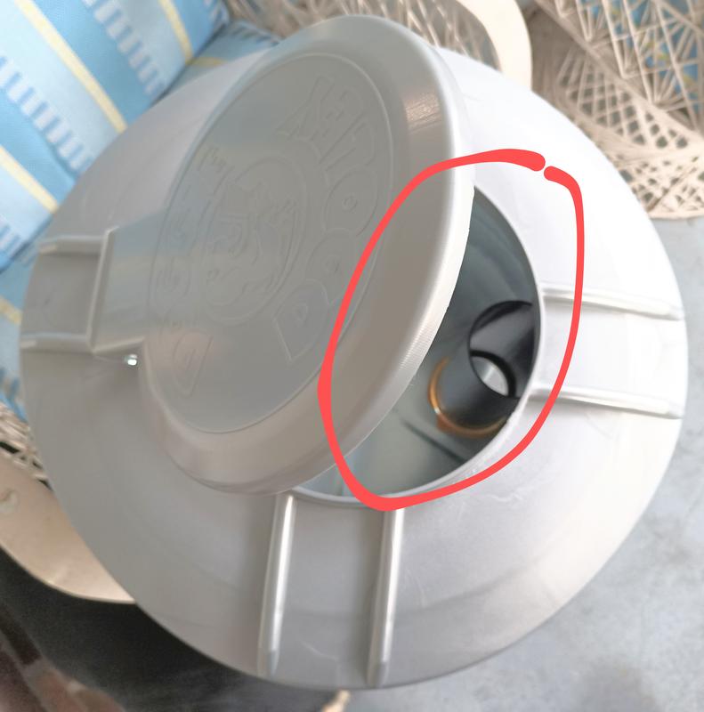 the exhaust hole everybody talks about.