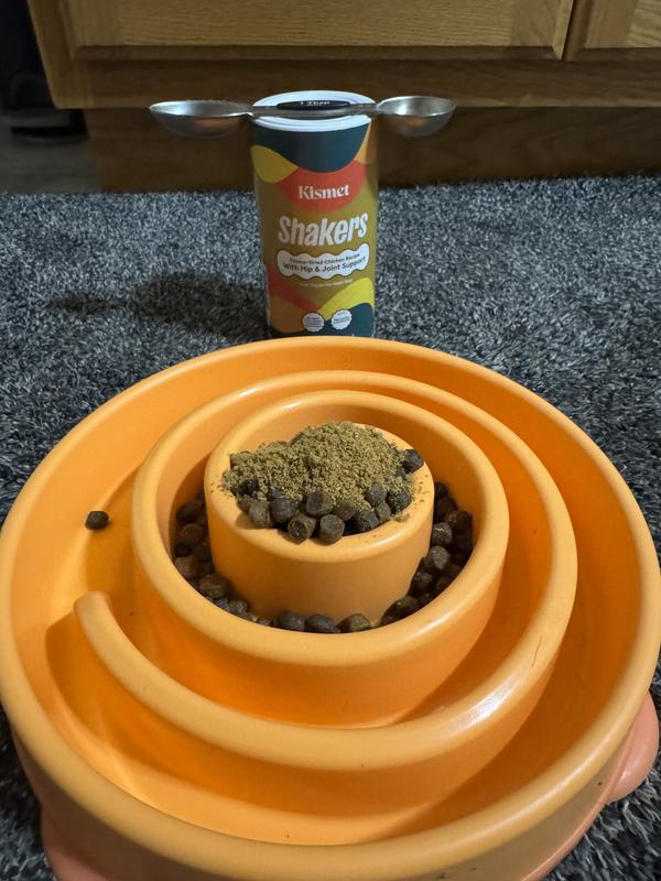 Simply measure and pour on food.