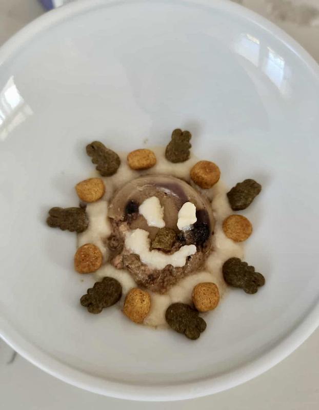 Cake made from Catit creamy mousse