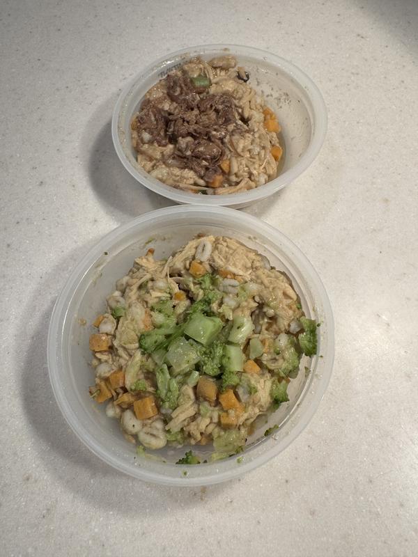 Slow Cooked Beef and Chicken Entree (Top) Roasted Chicken Entree (Bottom)