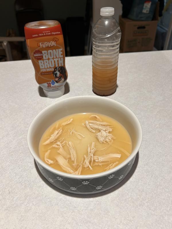 Add concentrate to water bottle and shake. Add food and stir