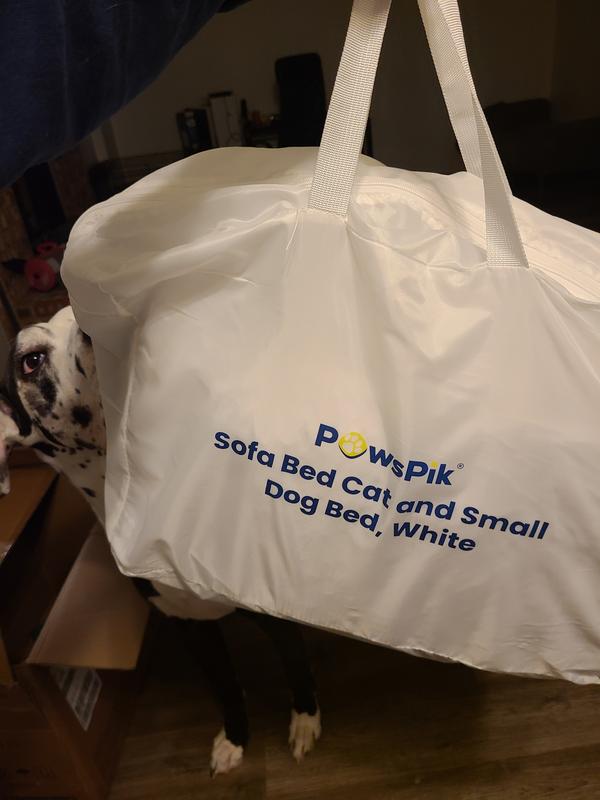 Tote bag with pieces inside