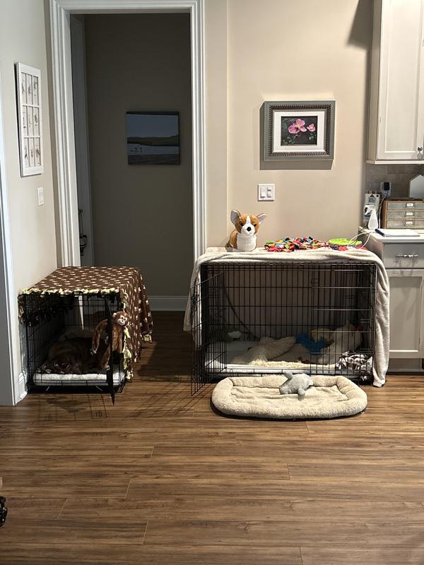 Medium and large crates