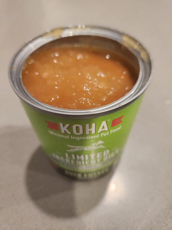 Upon opening, there is a jelled liquid on top.