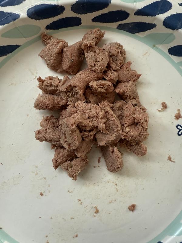20 minutes and it looks just like wet food! Hard to use as a treat, but a good topper or wet food replacement.