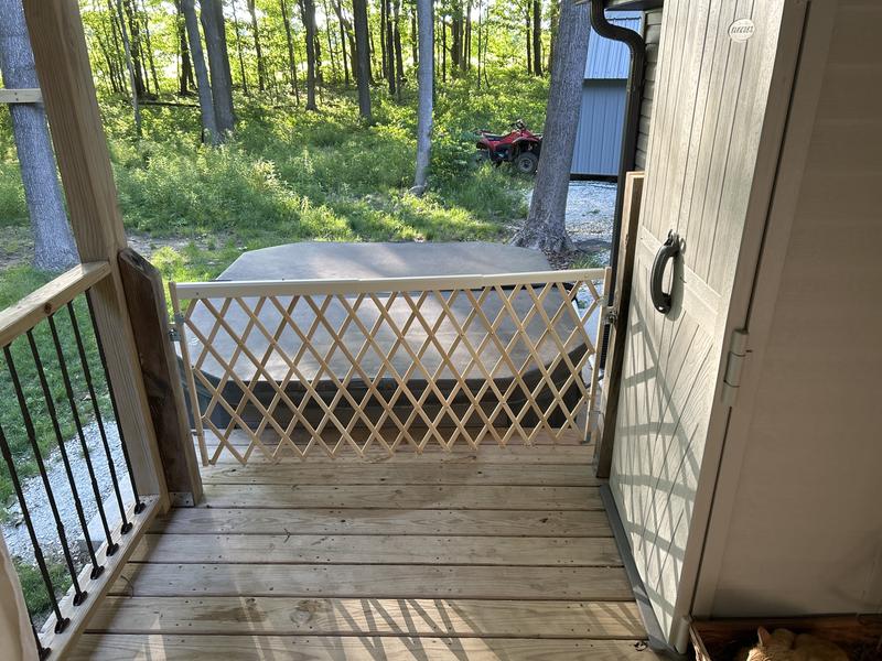 MYPET Wood Expandable Swing Gate for Dogs & Cats