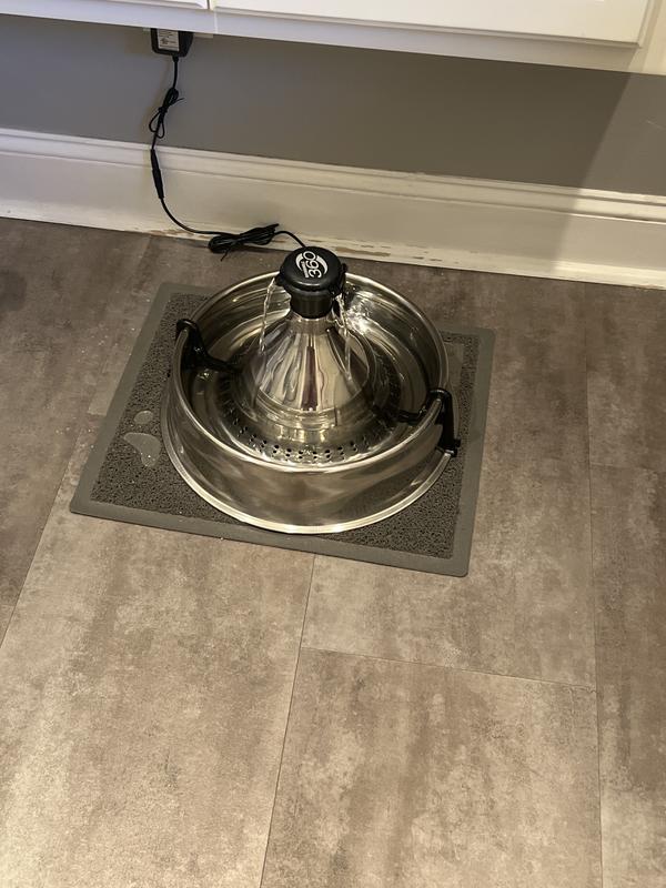 Nice looking fountain and easy to clean.