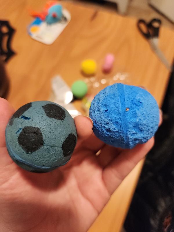 Not the same ball, but 10-year-old ball compared to new ball right out of the bag