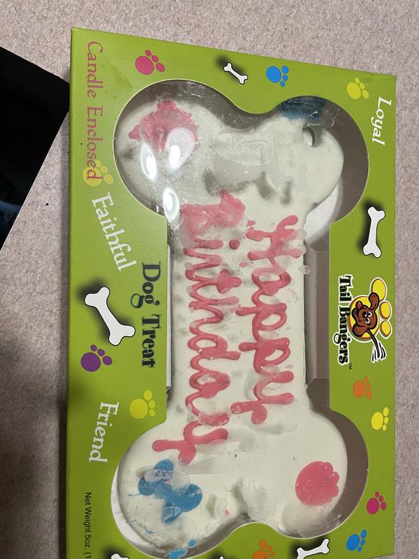 Most of the decorations on top is smooshed