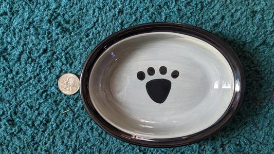 Top view of bowl to show oval shape