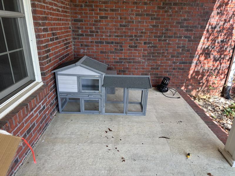 PAWHUT Outdoor Raised Painted Deluxe Wood Rabbit Hutch reviews