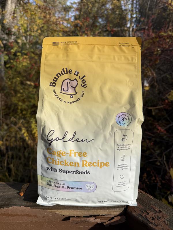 We tried the Golden Chicken flavor