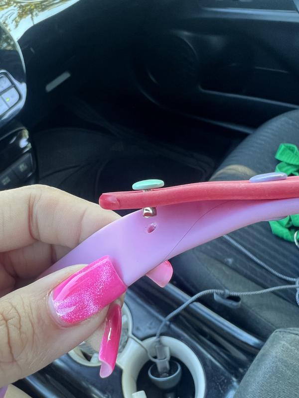 D ring snapped off on second use