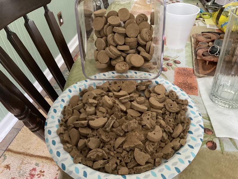 Broken cookies from shipping