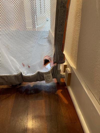 Safety 1st wide doorways fabric gate sales