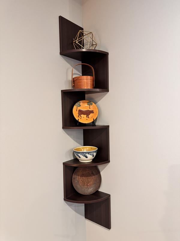 First item not sold by chewy delivered in place of the car seat