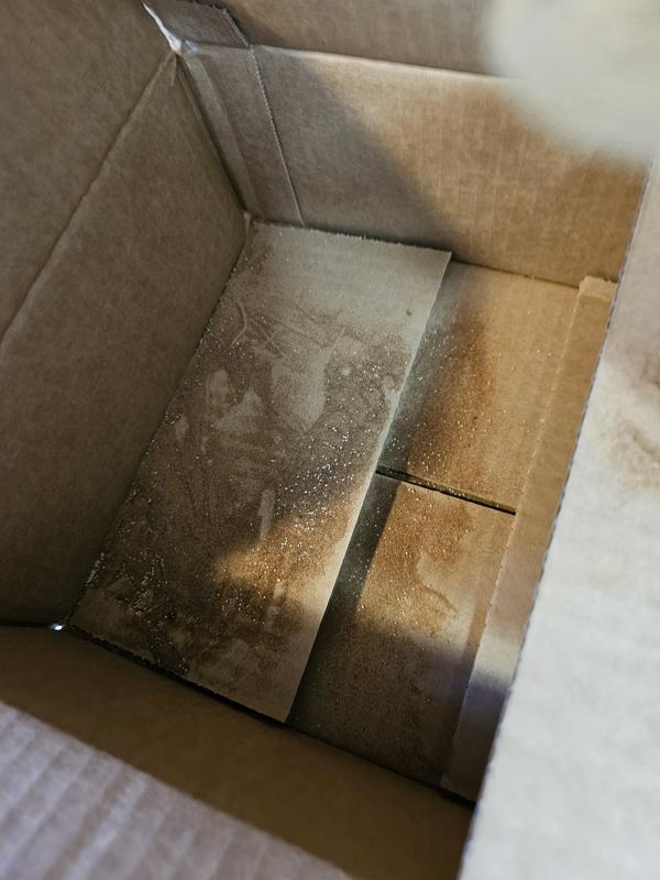 Probiotic spilled all over the inside of tje Chewy box