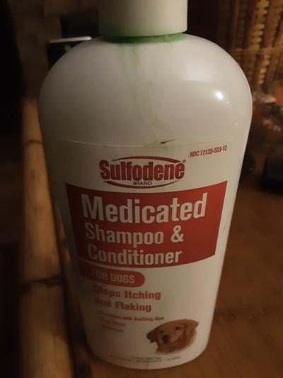 Sulfodene medicated dog shampoo best sale & conditioner