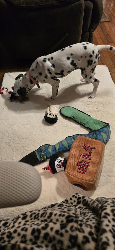 She's love the headless clown