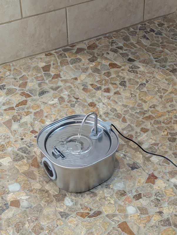 Great size, clean, quiet fountain for my cats.