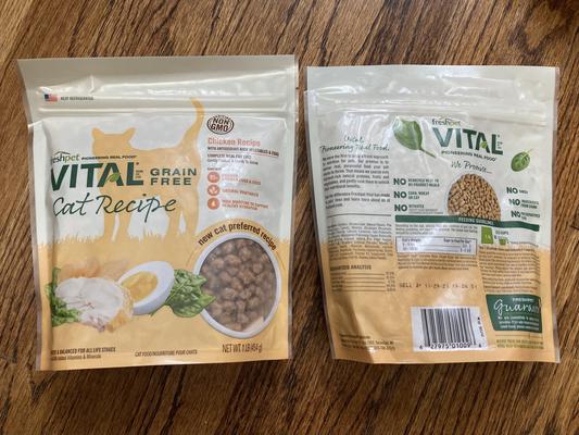 FRESHPET Vital Chicken Recipe Grain Free Fresh Cat Food 1 lb bag