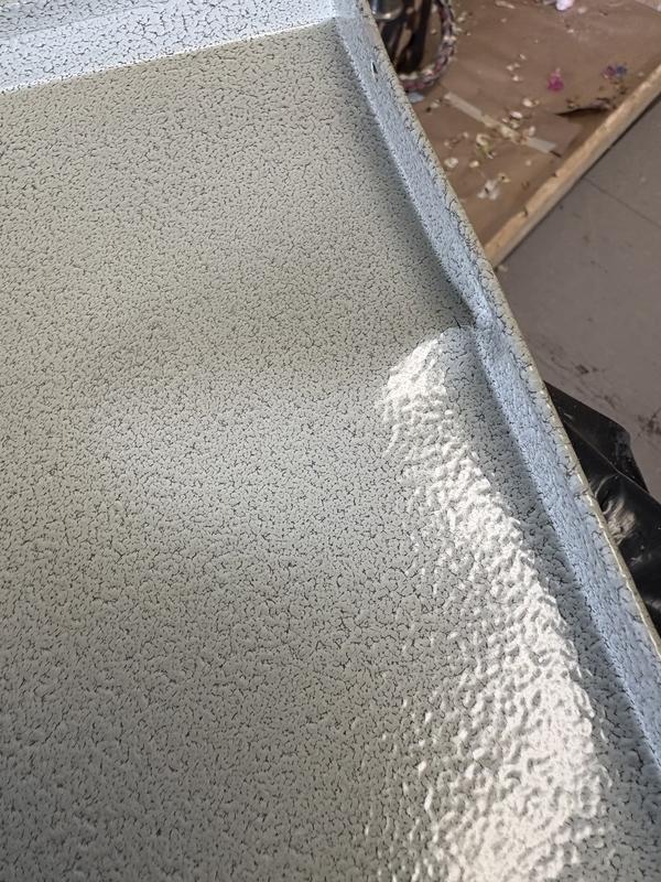 Dent and crack in tray