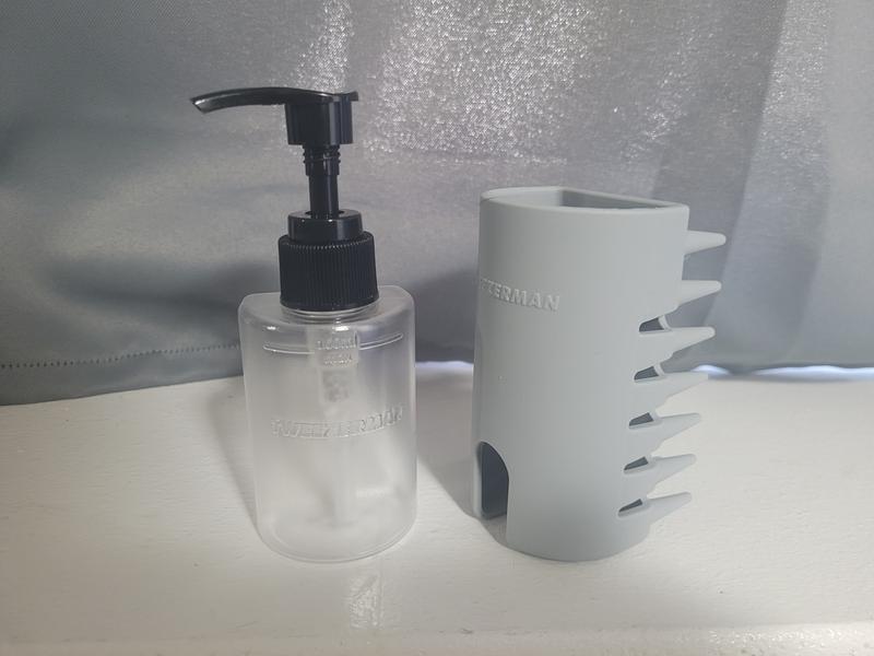 Removable bottle for shampoo filling